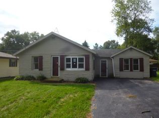 1415 Yale Ave, Zion, IL
