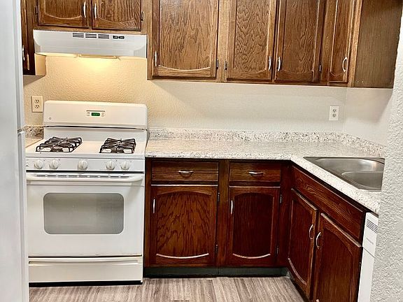 3rd image of 6013 S Quincy Ave #7703501