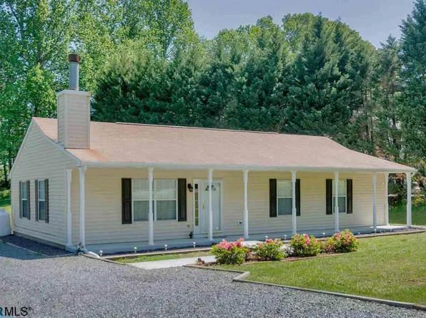 188 Rustling Oaks Way, Ruckersville, VA 22968