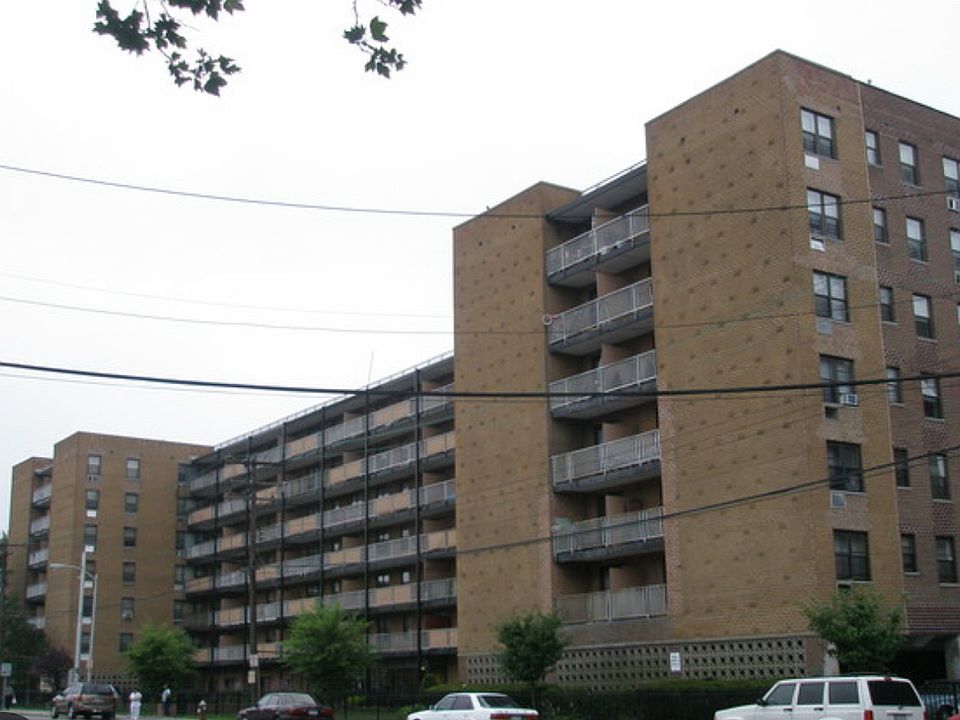 1st image of 5900 Fulton Ave #3