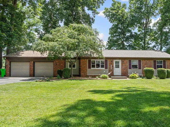 6403 Wea Woodland Dr, Lafayette, IN 47909