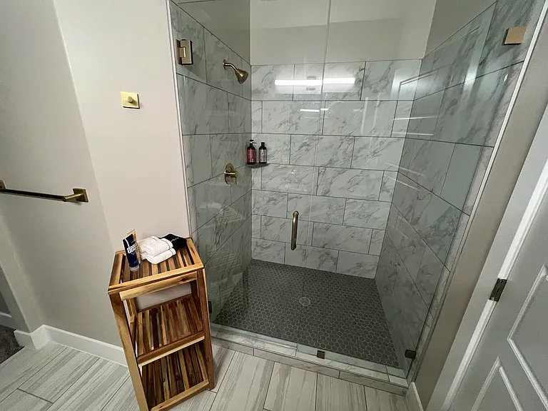690 N Richard St #8 — Photo 23