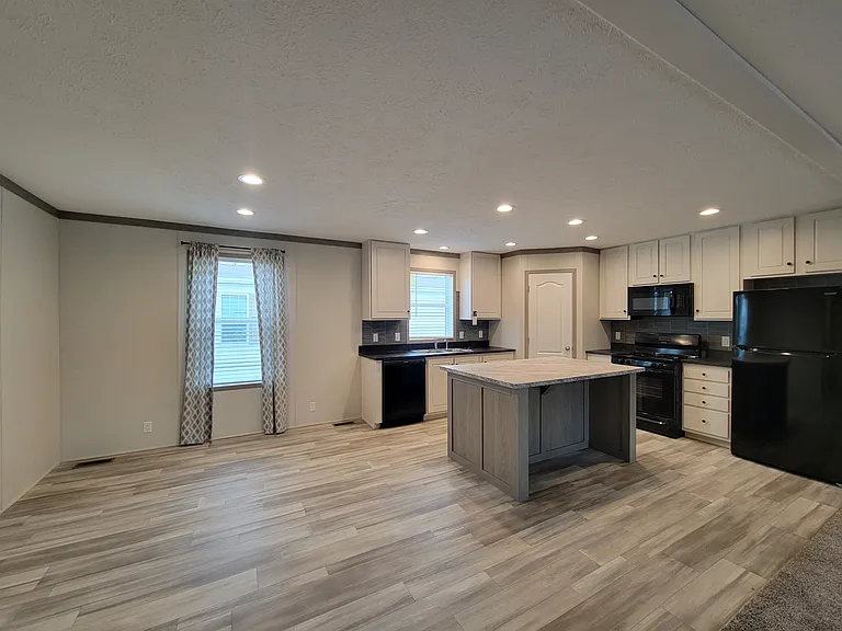 Cottonwood Cove — Photo 48