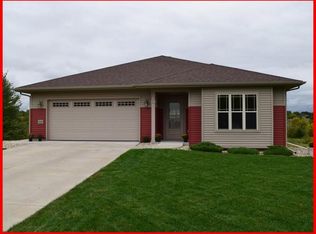 4605 Star Spangled Trl, Madison, WI 53718