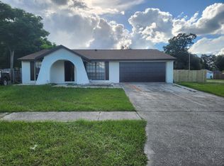 3501 King George Ln, Seffner, FL 33584