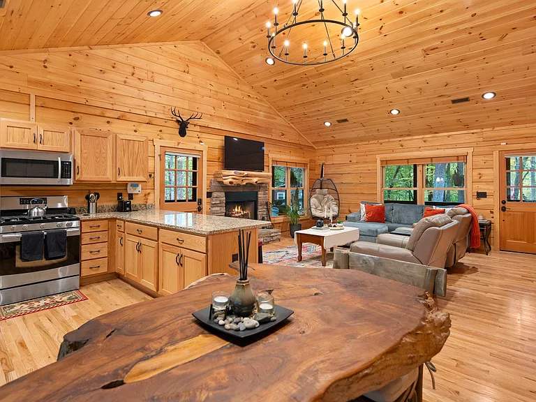 379 Reuben Branch Rd — Photo 14