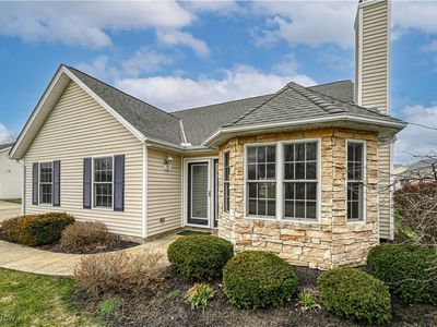 15381 High Pointe Cir, Middlefield, OH, 44062