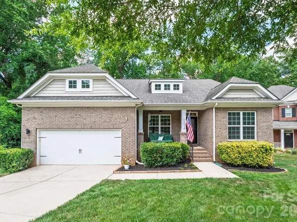 4501 Rockford Ct, Charlotte, NC 28209