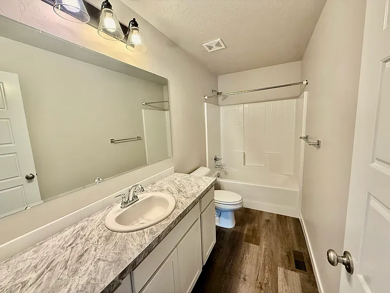 4887 W Quaker Rdg — Photo 13