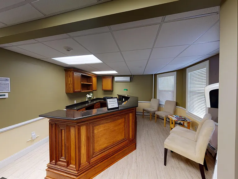 34 Rolfe Sq #4 — Photo 1