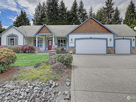 4th image of 18604 64th Avenue NW