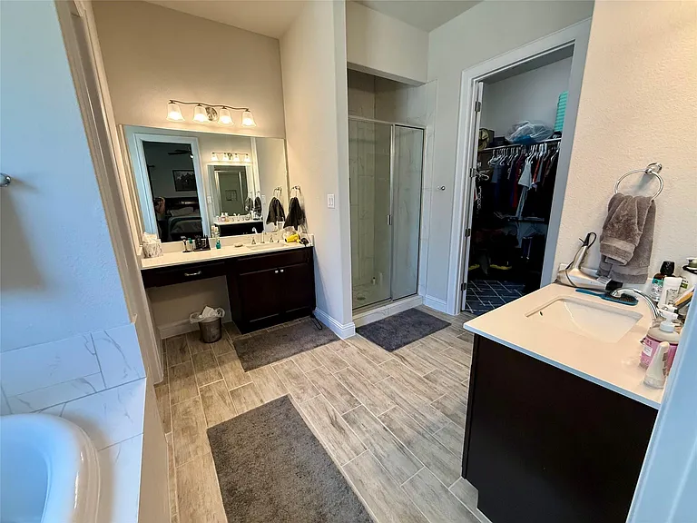 6804 Covina Ln — Photo 11
