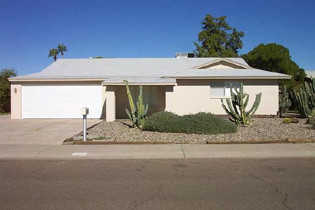1st image of 4726 W Sunnyside Drive