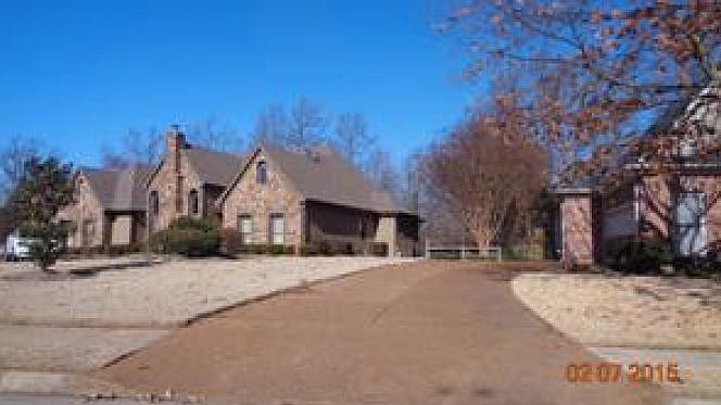 2nd image of 8840 River Rise Dr