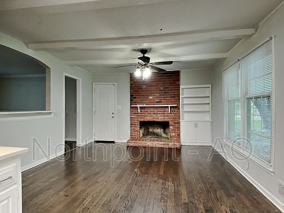 3rd image of 14204 E 39th Ter S