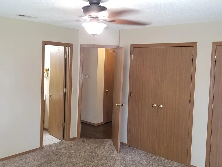 112 Fox Run Pl #B — Photo 7