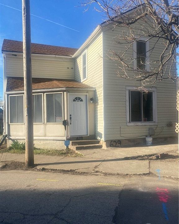 1st image of 629 Earl Ave
