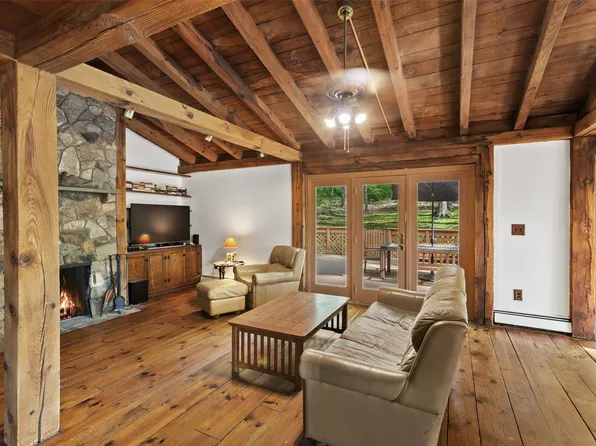 38 Waccabuc Road, Goldens Bridge, NY 10526