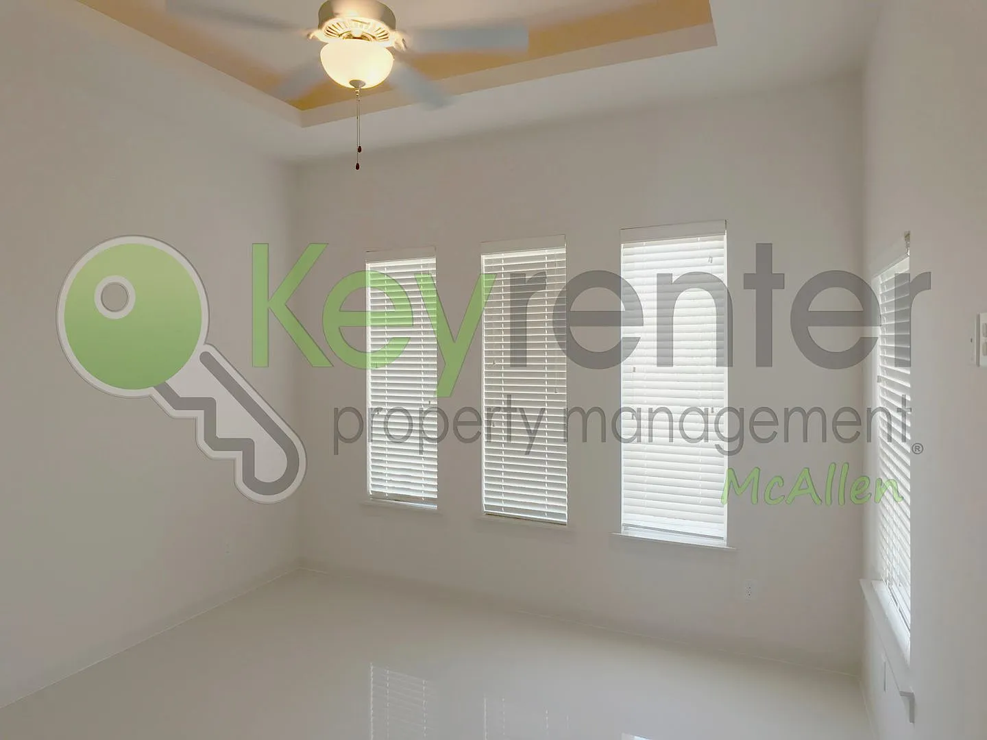3 Bed/2 Bath Townhome in Mcallen TX — Photo 3