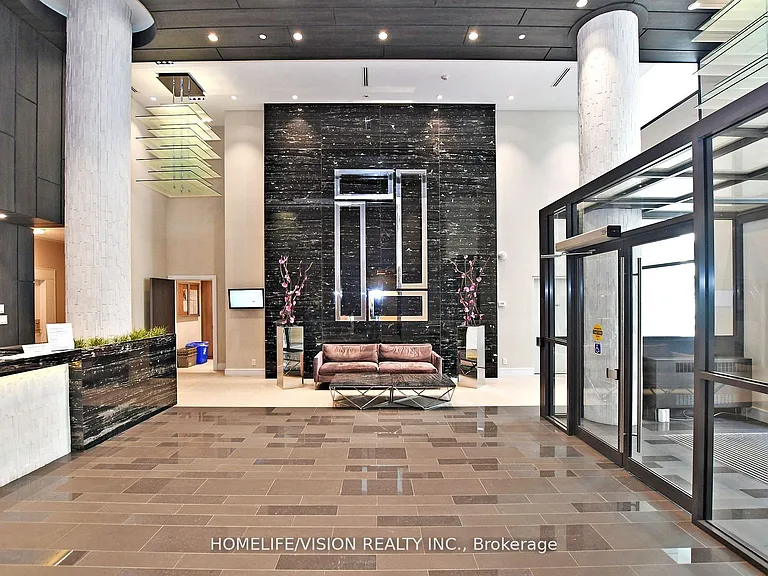 9205 Yonge St #1111 — Photo 4