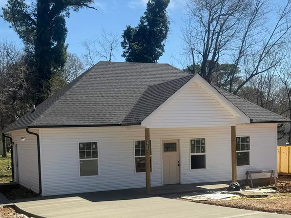 902 Mastin Lake Rd, Huntsville, AL 35811