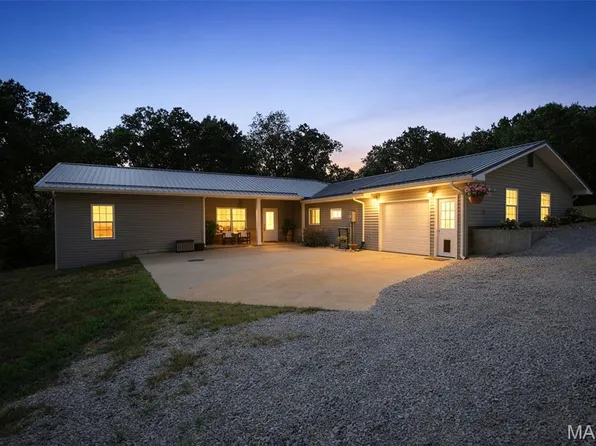 10179 Vine Rd, Cadet, MO 63630
