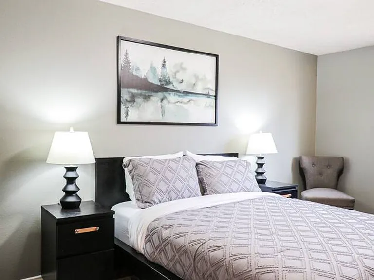 3279 SW Pumice Pl — Photo 23