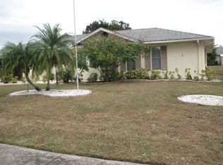 1213 W Del Webb Blvd, Sun City Center, FL 33573