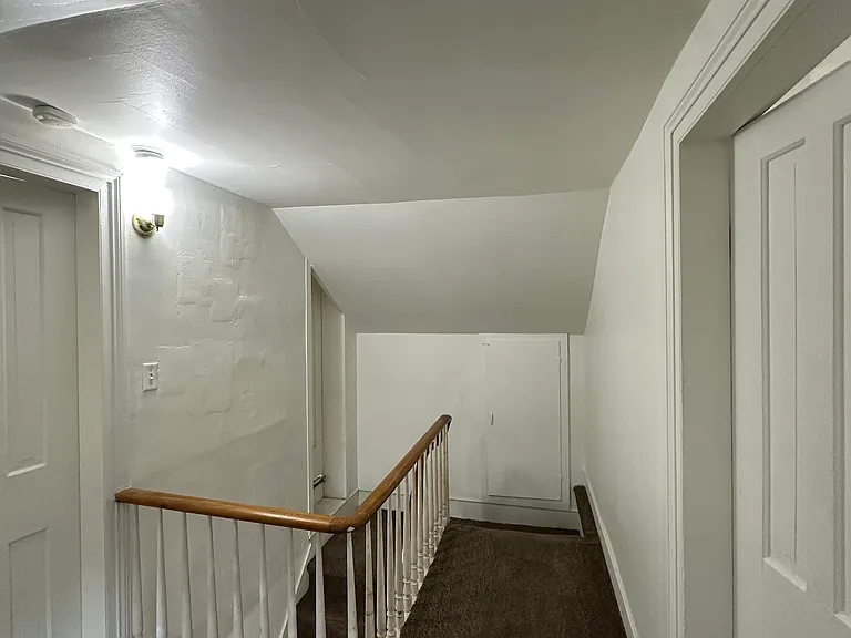 915 Madison St — Photo 6