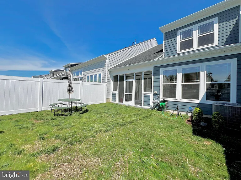 3908 Glacier Bay Pl — Photo 52