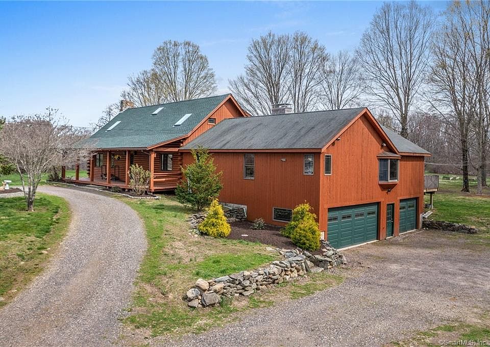 1st image of 33 Bull Hill Rd