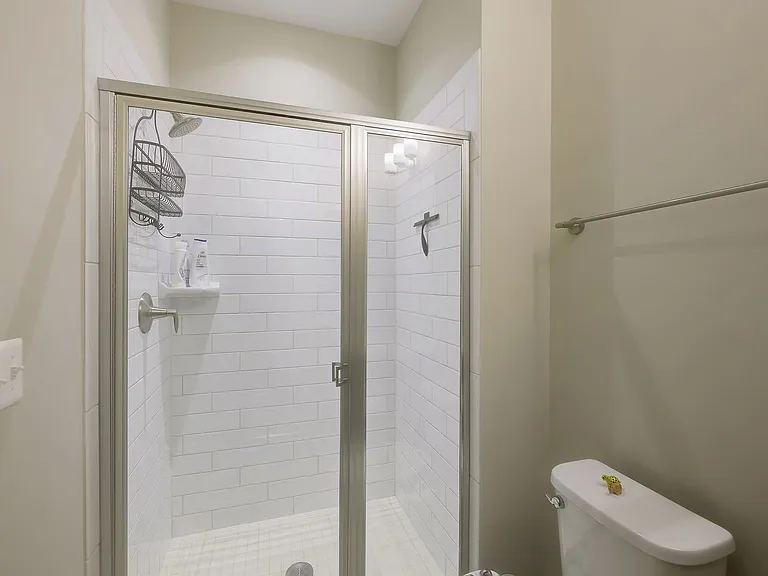 719 Parkside Pl NE — Photo 27