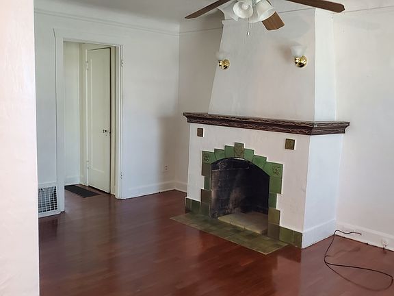 Isn't the at deco fireplace awesome!