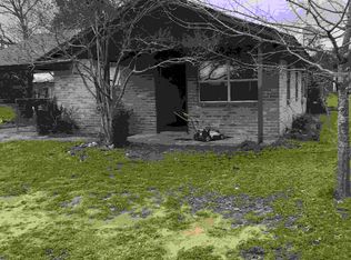 506 W 3rd St, Kyle, TX 78640