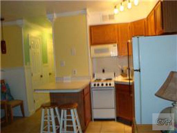 5th image of 6102 Seawall Blvd #314