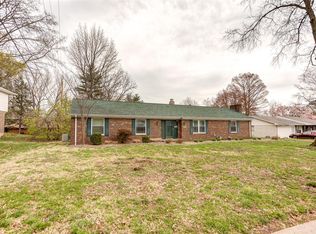 10 Tumbleweed Dr, Belleville, IL
