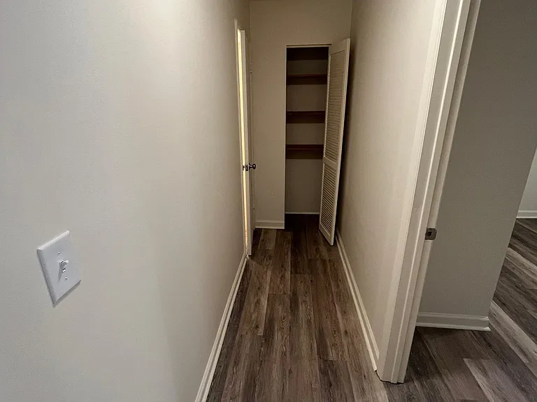 140 Carriage Pl #3 — Photo 5