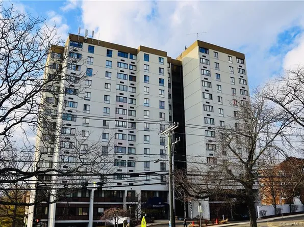 60 Strawberry Hill Ave Unit 905, Stamford, CT 06902