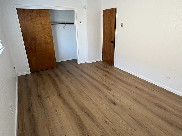 230 Park Ave #3 — Photo 10