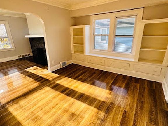 5th image of 1333 E 188th St #2