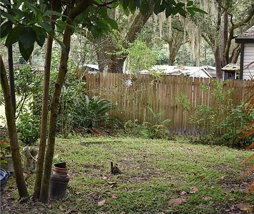4th image of 10609 Bay Hills Cir #10609