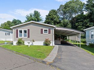 40 Matthews St TRLR 25, Bristol, CT 06010