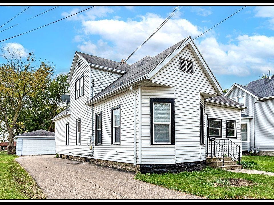 317 Chute St, Menasha, WI 54952 Zillow
