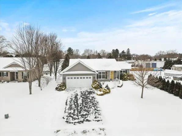 125 Underwood Ave, Hilton, NY 14468