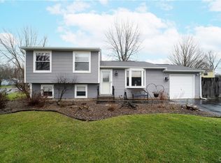 8377 Shoveler Ln, Liverpool, NY 13090