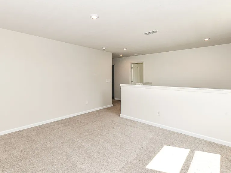 5465 Dunhaven Rd — Photo 23