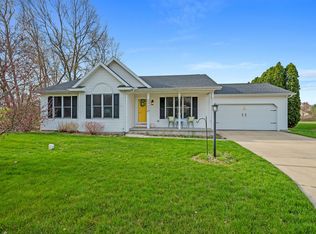 29252 Summer Tree Ln, Elkhart, IN 46517