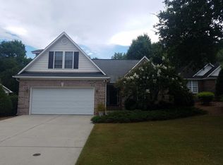 8204 Beddoes Dr, Wilmington, NC 28411