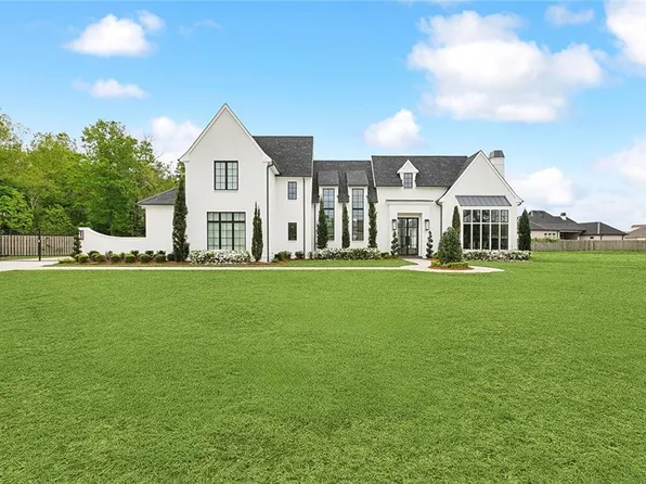 330 Cypress Crossing Dr, Belle Chasse, LA 70037