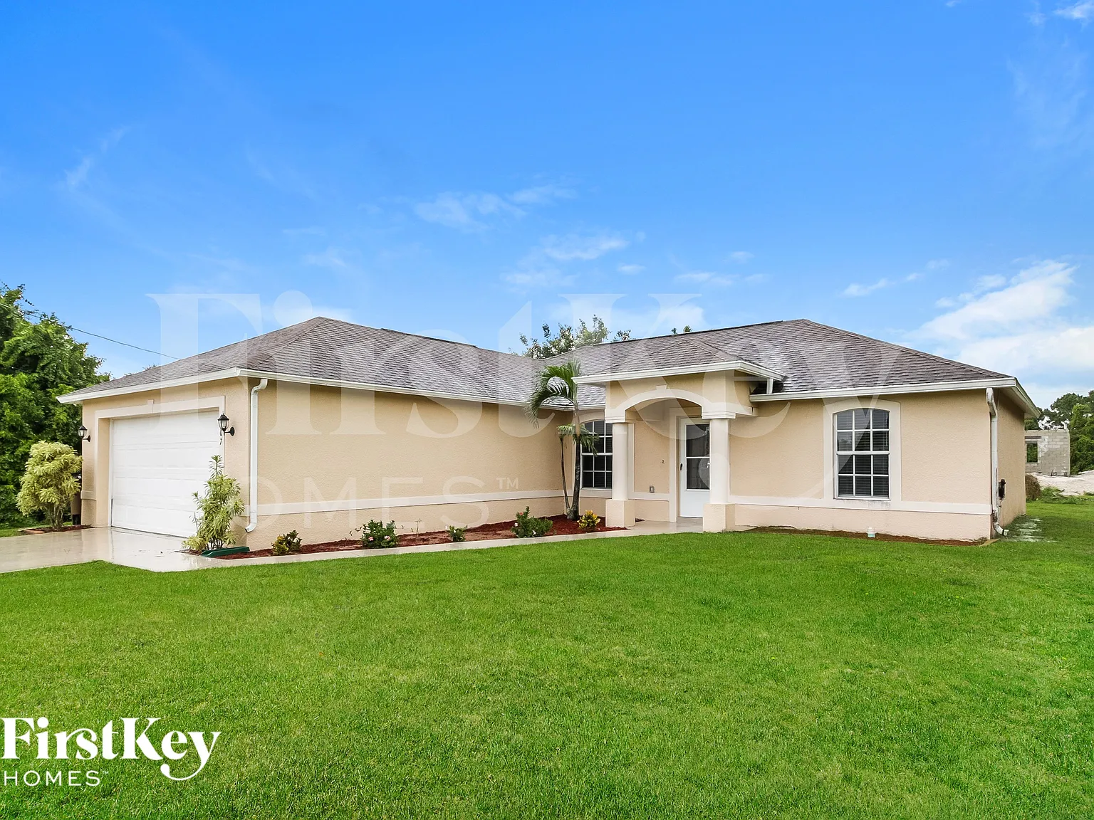 3 bed, 2.0 bath, 1378 sqft, $1,630 — Photo 2